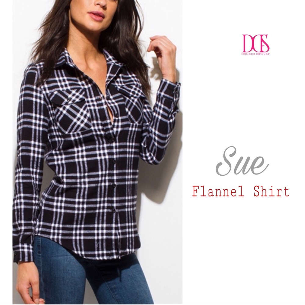 5 ⭐️ Sue - Plaid Flannel Button Up Top